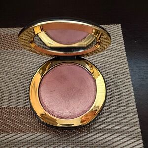 Westman Atelier Super Loaded Tinted Cream Highlighter.
